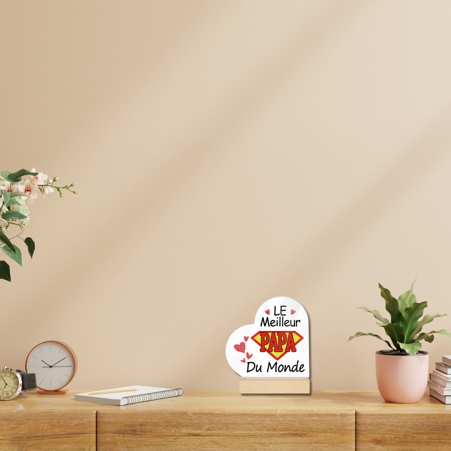 Plaque cœur “Le meilleur papa du monde” – Acrylique avec socle bois – Cadeau fête des pères