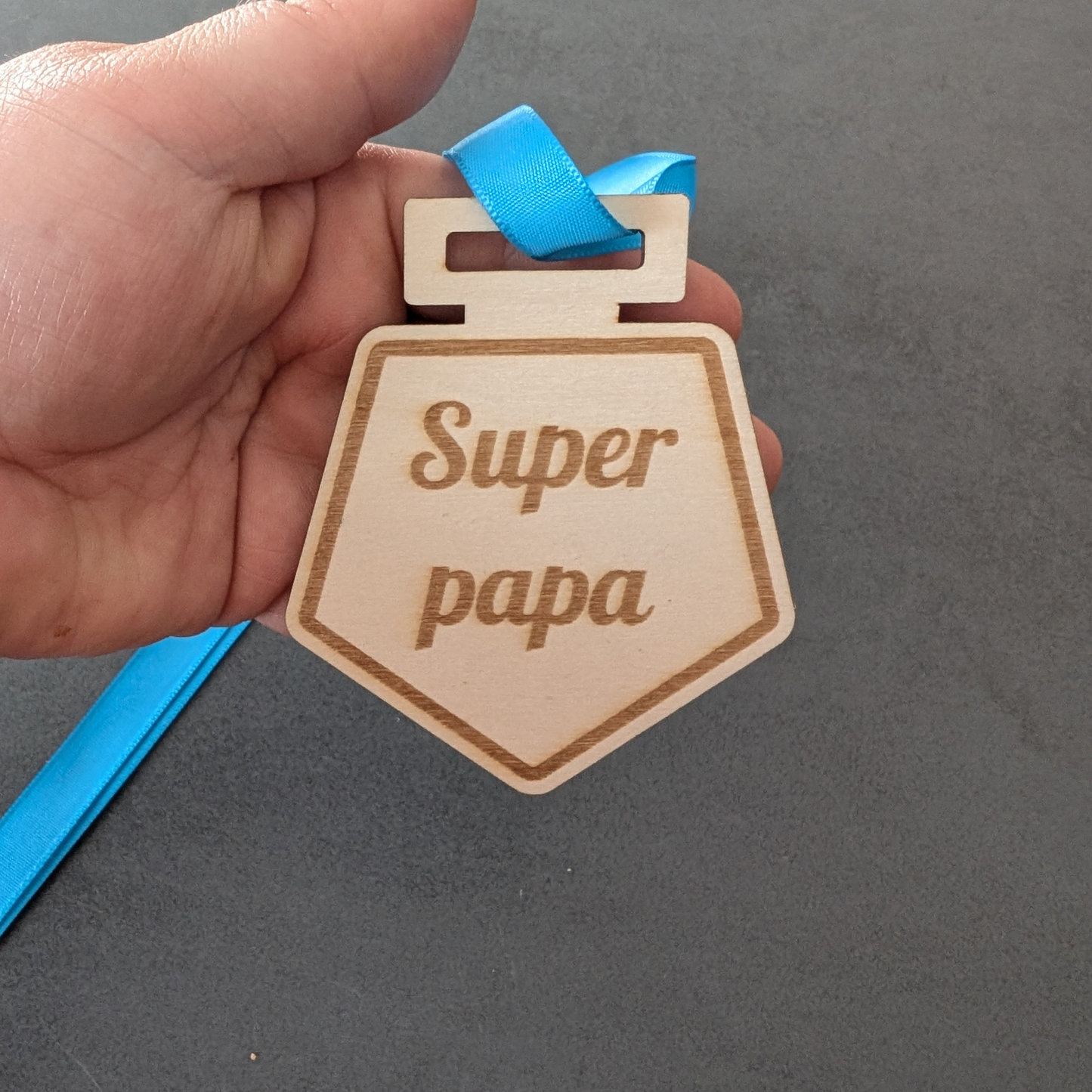 Médaille en bois "Super papa" – Cadeau original pour la fête des pères