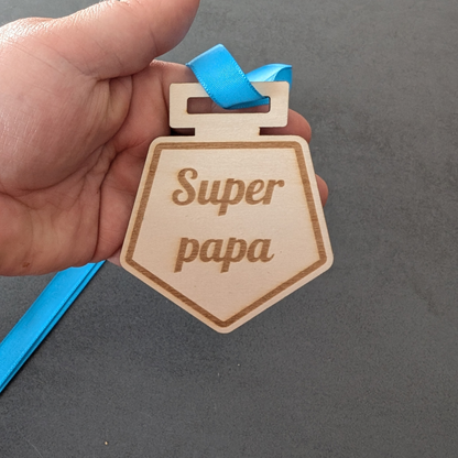 Médaille en bois "Super papa" – Cadeau original pour la fête des pères